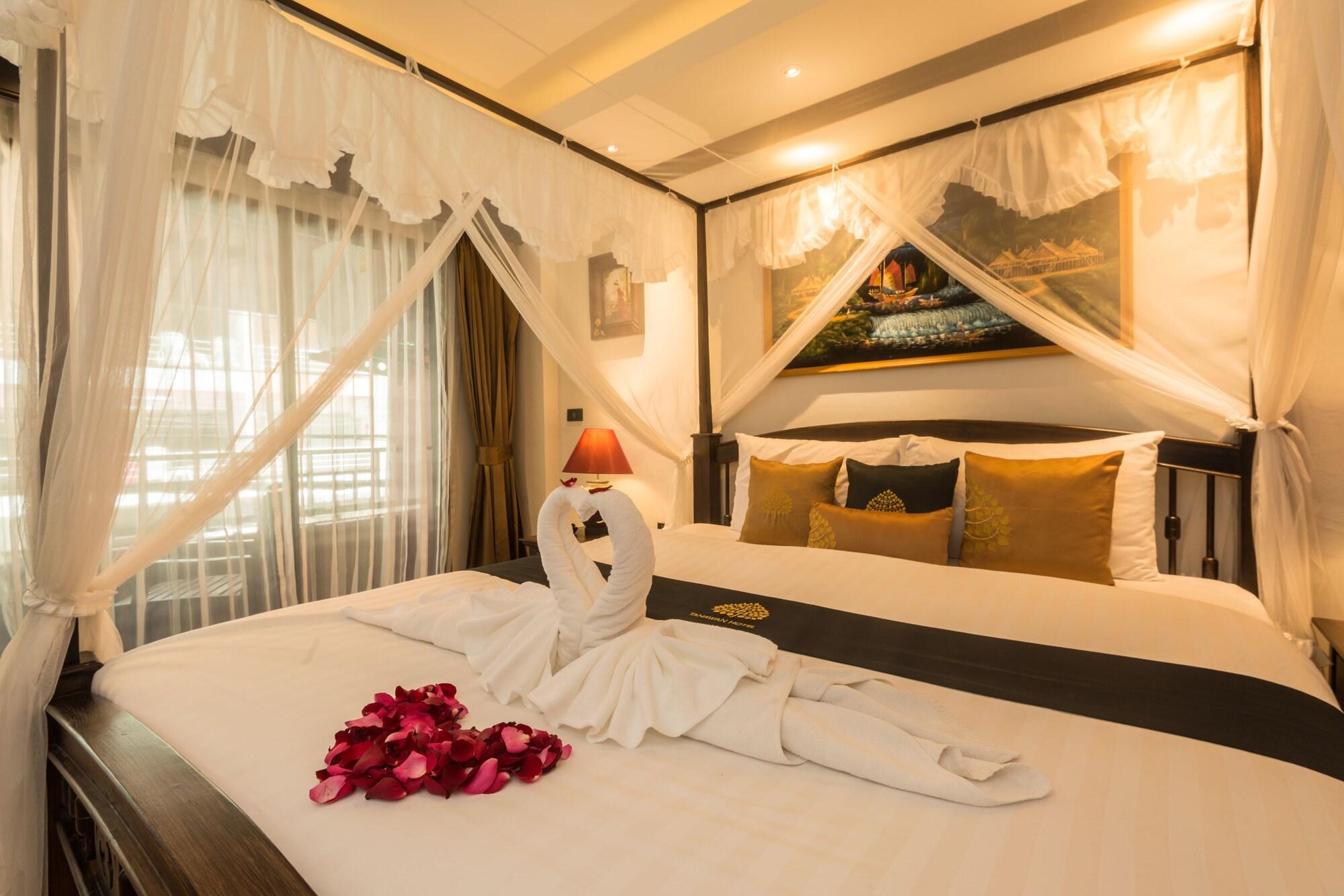 Tanawan Phuket Hotel Экстерьер фото
