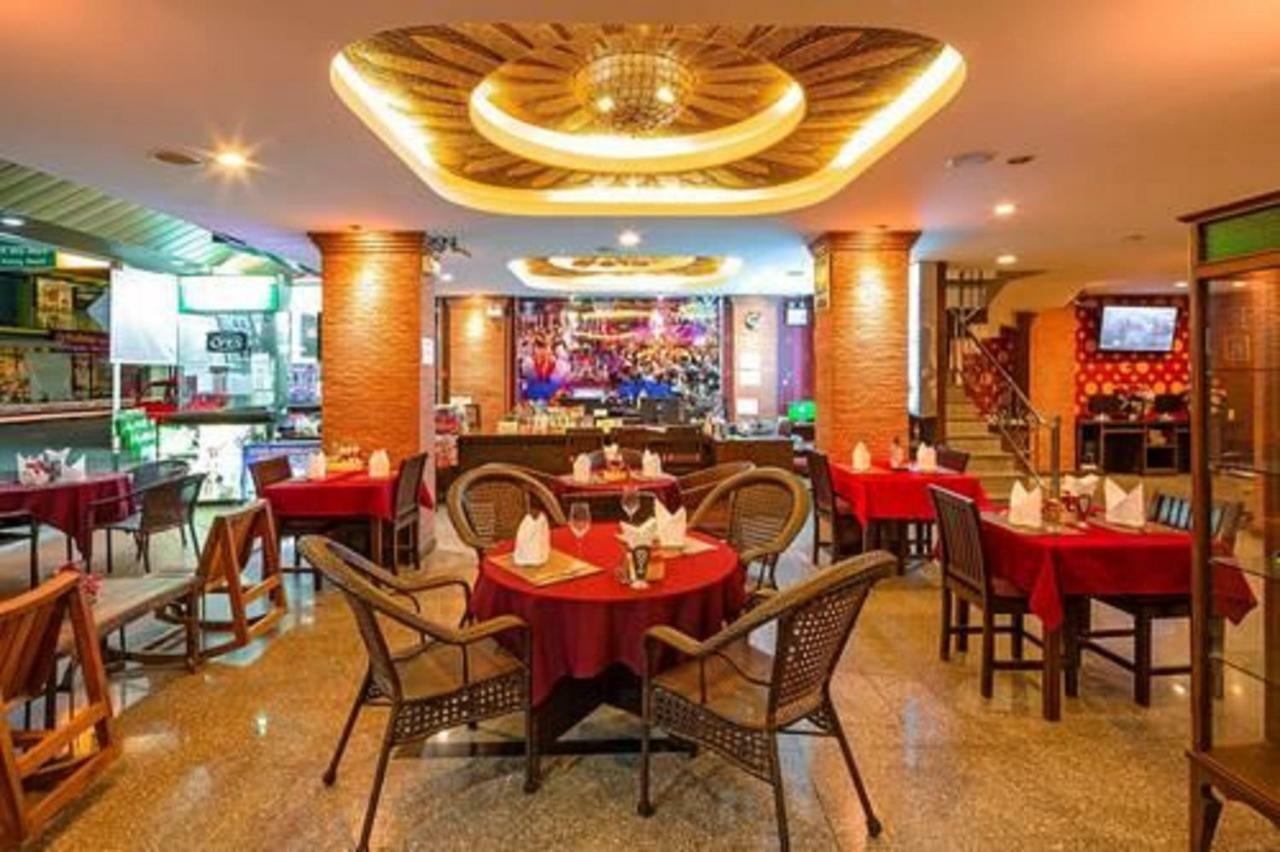 Tanawan Phuket Hotel Экстерьер фото