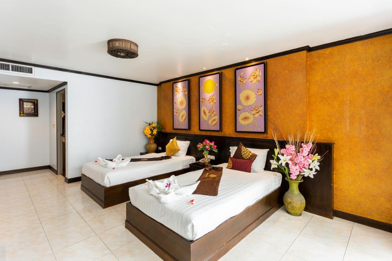Tanawan Phuket Hotel Экстерьер фото